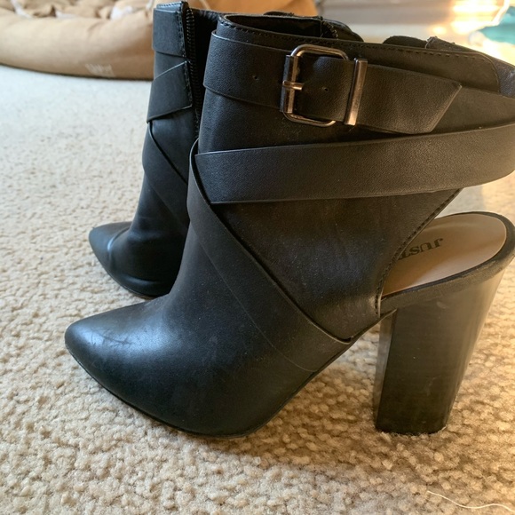 Black booties - Picture 1 of 5